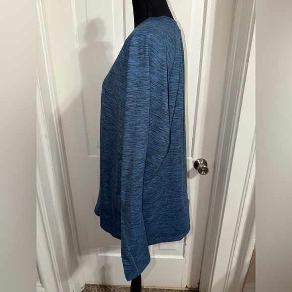 Men's XL Blue Long Sleeve shirt, top blue black‎ t shirt light weight winter - Picture 4 of 5